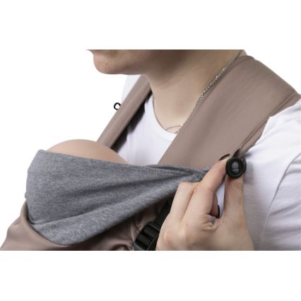 Chicco - Nahrbtnik za otroka SKIN FIT rjava