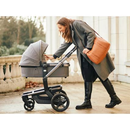 Childhome - Previjalna torba MOMMY CLUB rjava