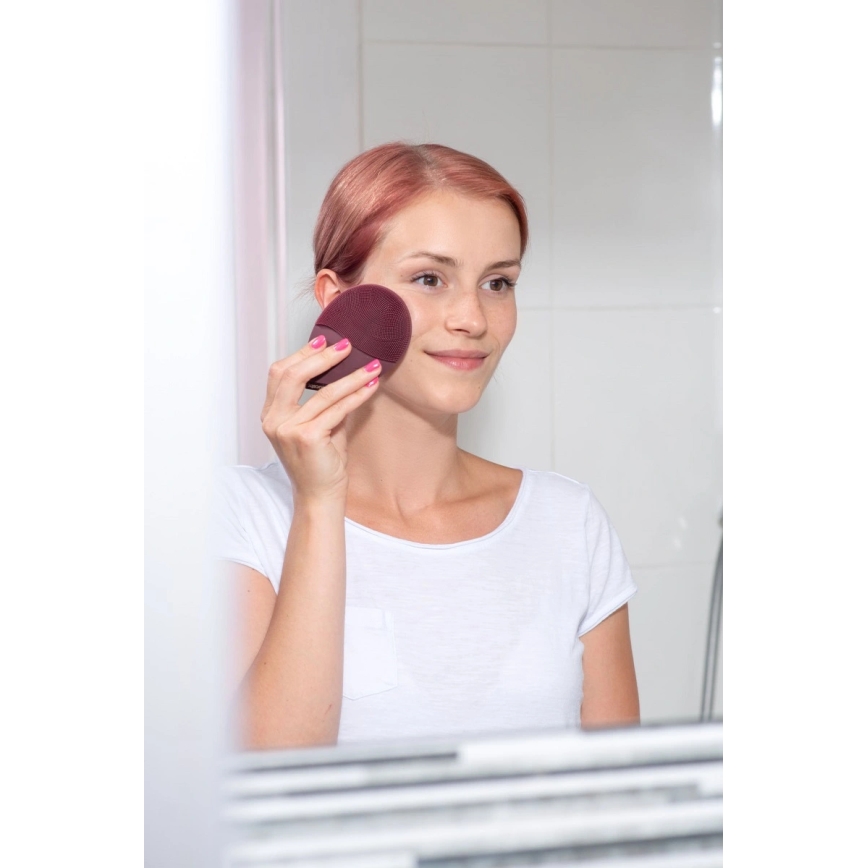 Concept SK9101 - čistilna krtačka za obraz SONIVIBE, 2W/5V, 250 mAh, IPX7, rdeča