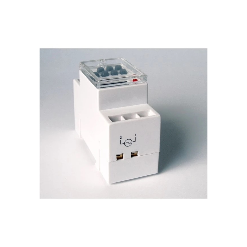 Digitalna stikalna ura DIN 3680W/230V