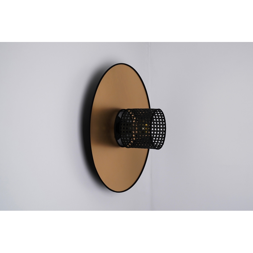 Duolla - Stenska svetilka TOKYO RATTAN 1xE27/15W/230V pr. 50 cm zlata/črna