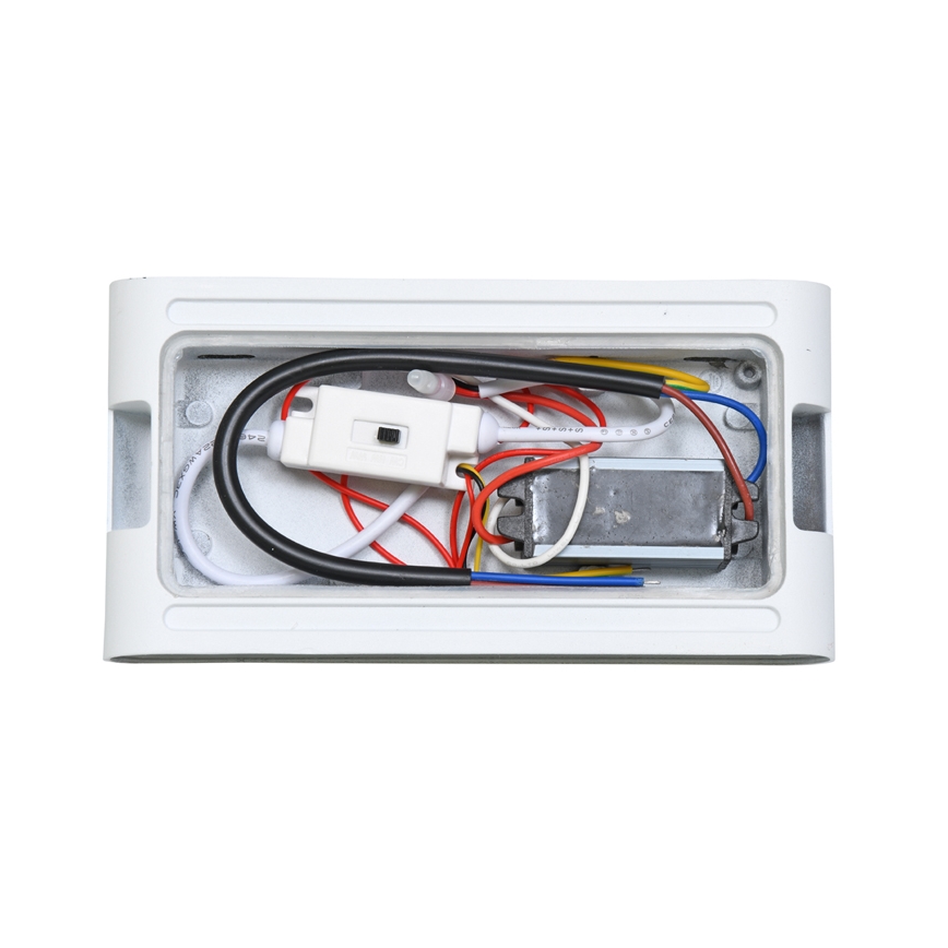 LED Zunanja stenska svetilka BRICK 2xLED/6W/230V 3000/4000/6500K IP65 bela