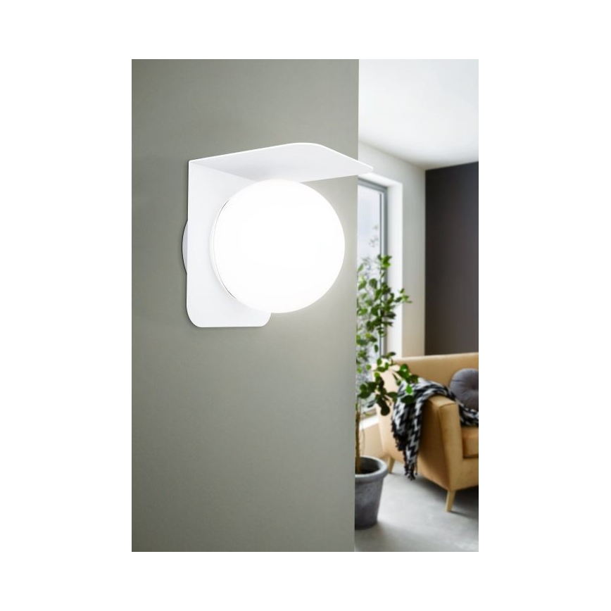 Eglo 31052 - LED RGBW Zatemnitvena zunanja svetilka CORRIENTES 1xE27/9W/230V IP44 bela