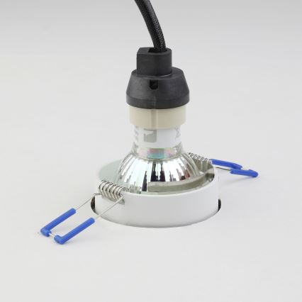 Eglo - Vgradna svetilka 1xGU10/35W/230V bela