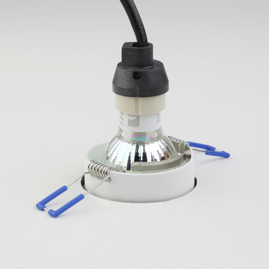 Eglo - Vgradna svetilka 1xGU10/35W/230V bela