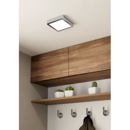 Eglo - LED stropna svetilka za kopalnico LED/11W/230V IP44 sijajni krom 16x16 cm