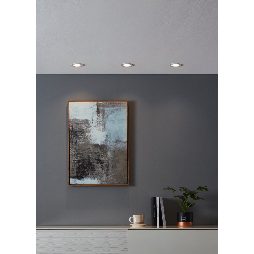 Eglo - LED RGBW Zatemnitvena vgradna svetilka LED/4,7W/230V bela