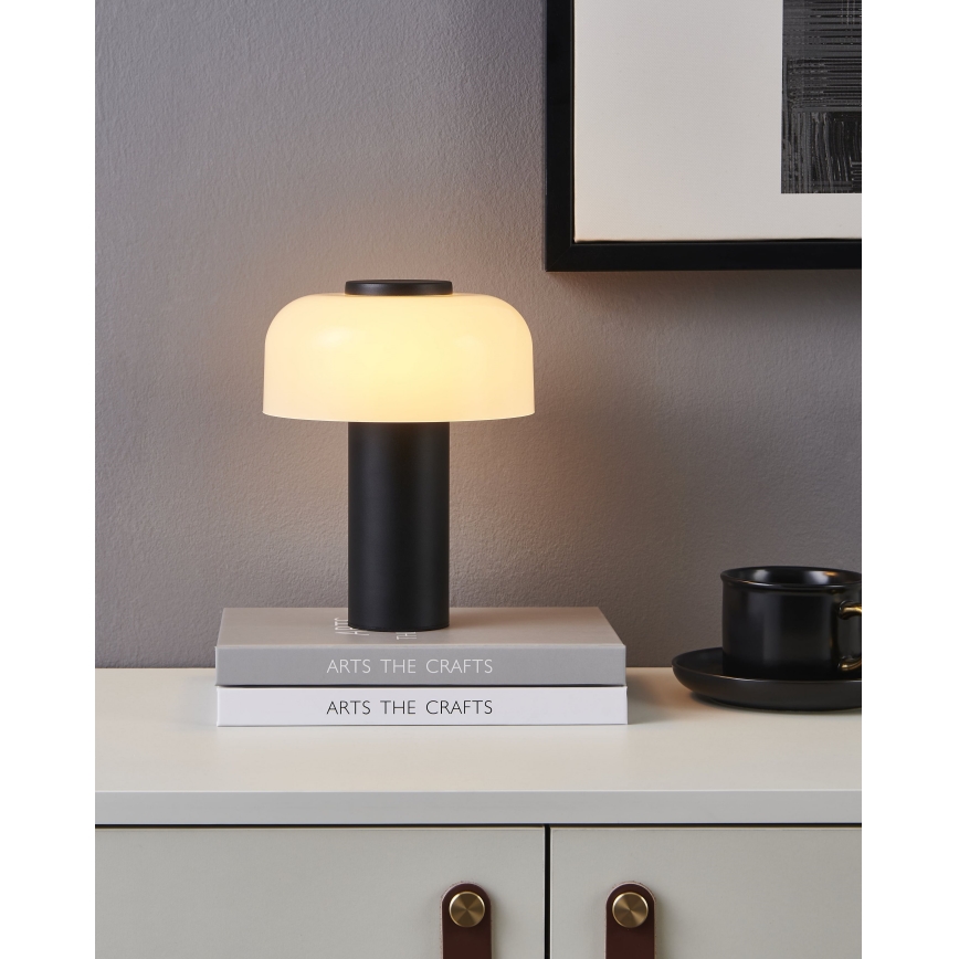 Eglo - LED Zatemnitvena zunanja svetilka na dotik LED/2,25W/5V 2400-4000K 5200 mAh IP44 črna/bela