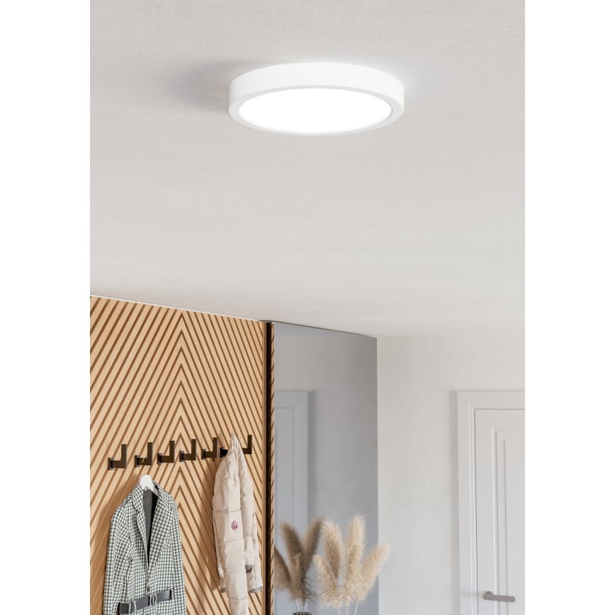 Eglo - LED RGBW zatemnljivo kopalniško stropno svetilo LED/11,2W/230V 2700-6500K premer 21,1 cm IP44 bela