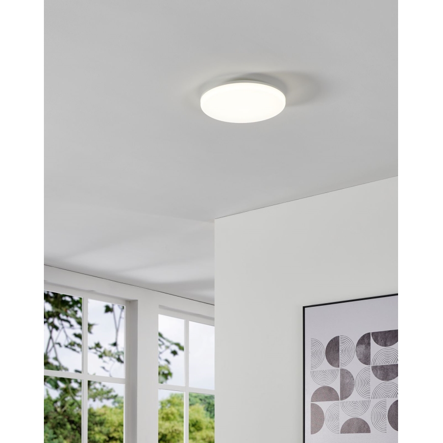 Eglo - LED stropna svetilka za kopalnico z gibalnim senzorjem, LED/20W/230V, 2700/4000/6500K, premer 31 cm, IP54, bela