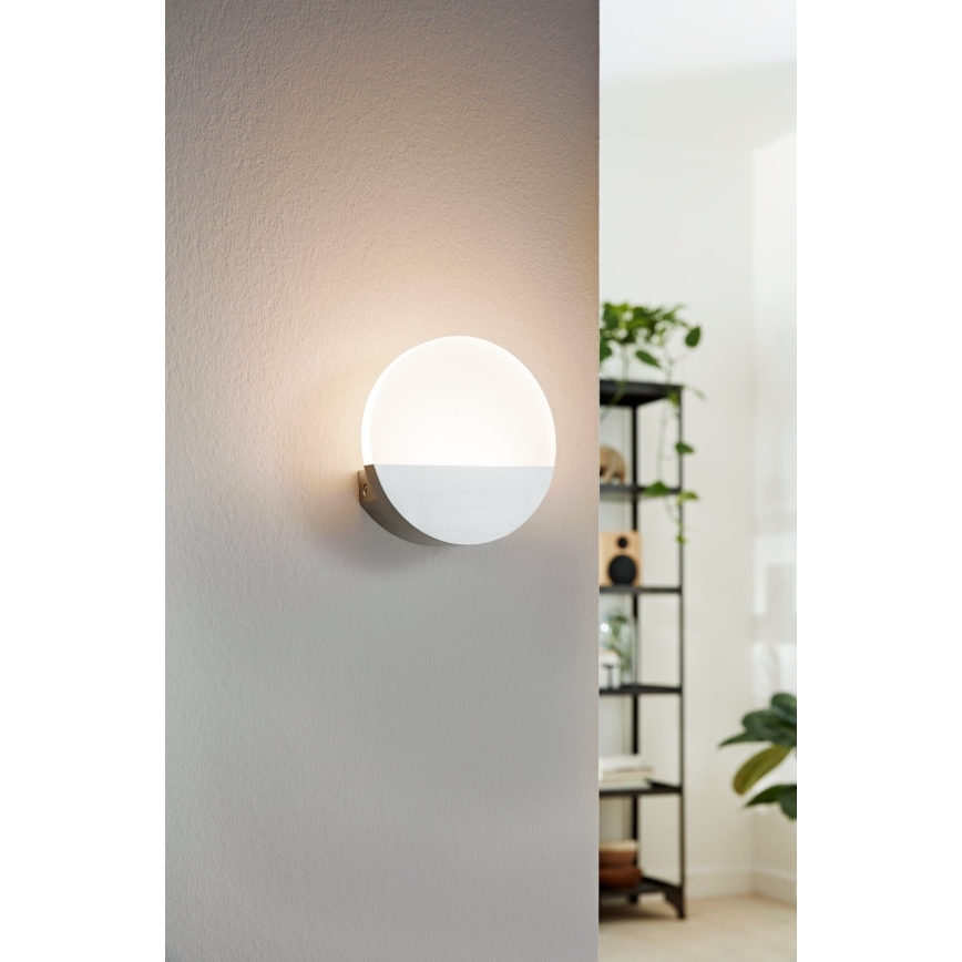 Eglo - LED stenska svetilka 1xLED/4,5W/230V