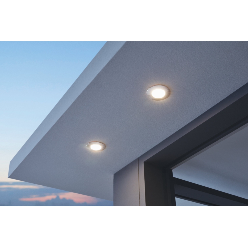 Eglo - LED Zunanja vgradna svetilka LED/4,9W IP44