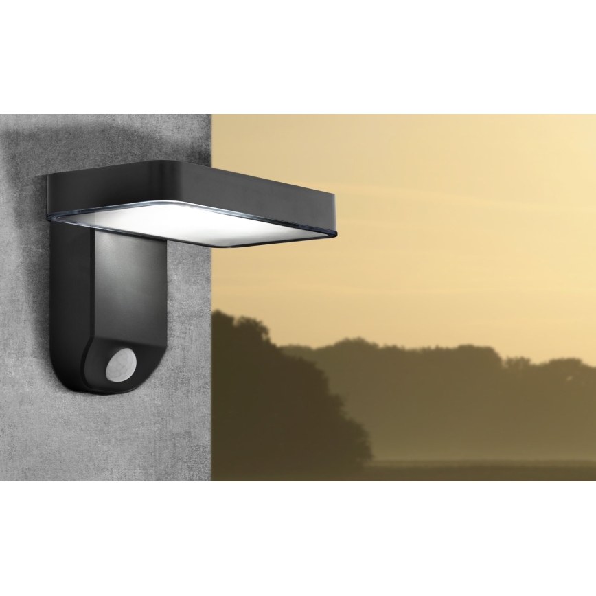 Eglo - LED solarna stenska svetilka s senzorjem LED/4,5W/3,7V 2200 mAh IP44