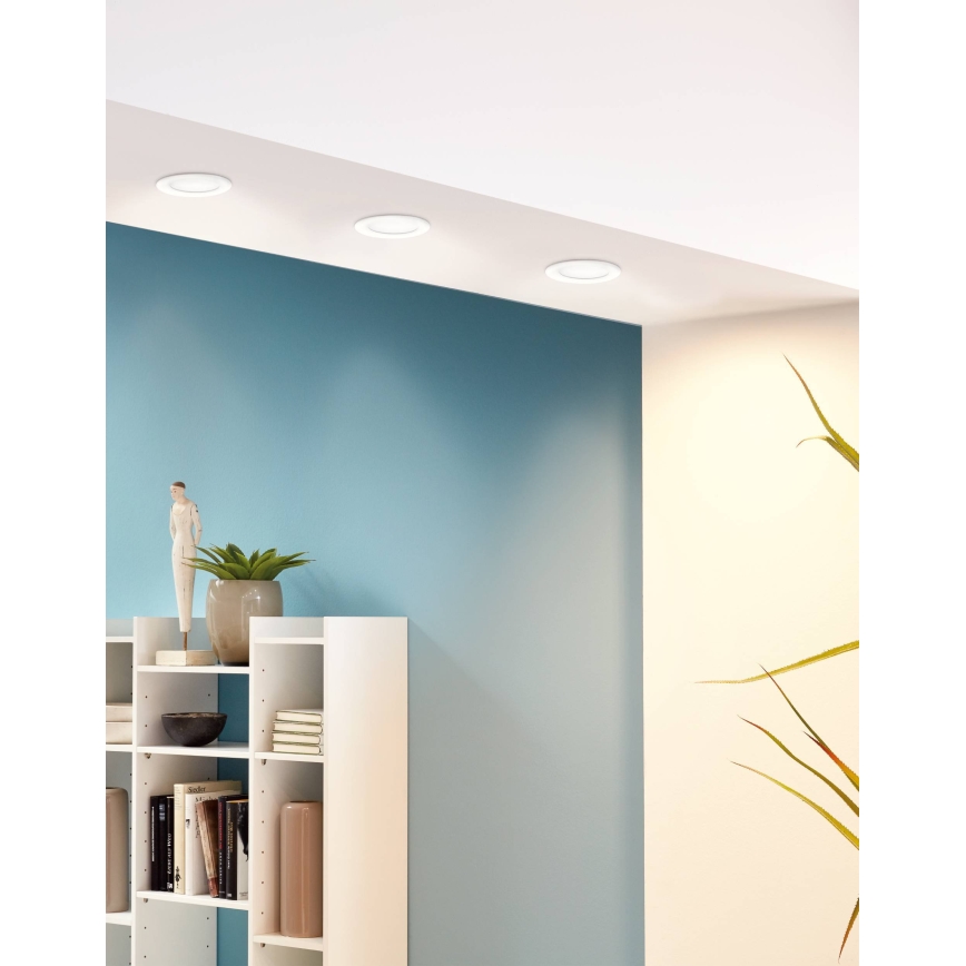 Eglo - LED Zatemnitvena vgradna svetilka/5,5W/230V