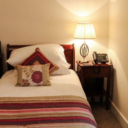 Elstead - Namizna svetilka AEGEAN 1xE27/60W/230V bronasta