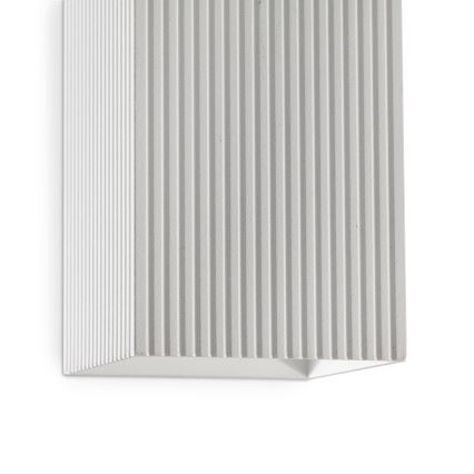 FARO 40565 - Stenska svetilka SOLE 2xGU10/8W/230V bela valovita kvadraten