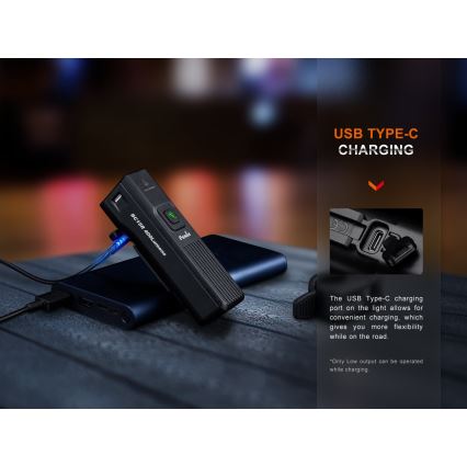 Fenix BC15R - LED Zatemnitvena polnilna luč za kolo LED/USB IP66 400 sijajni 31,5 h 2600 mAh