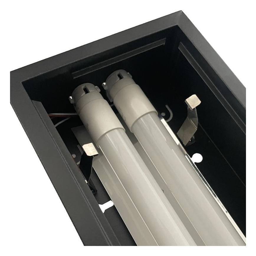 Fluorescenčna svetilka T8 2xG13/18W/230V 120 cm črna