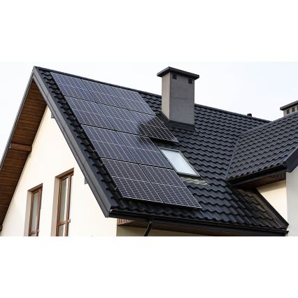 Fotonapetnostni solarni panel JINKO 460Wp črni okvir IP68 Half Cut