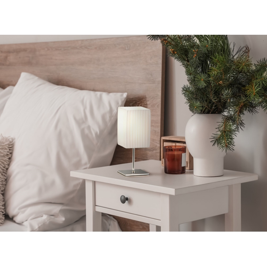 GLOBO 24660 - Namizna svetilka BAILEY 1xE14/40W