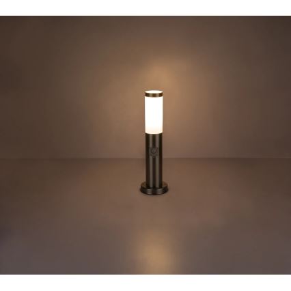 Globo - LED zunanja svetilka s senzorjem 1xE27/8,8W/230V IP44