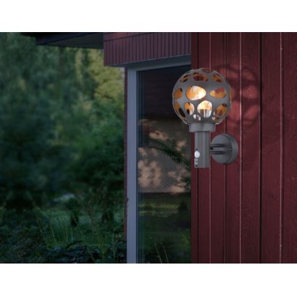 Globo - Zunanja stenska svetilka s senzorjem 1xE27/15W/230V IP44