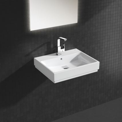 GROHE 2313500E - Pipa za umivalnik EUROCUBE velikost L visokosijajni krom
