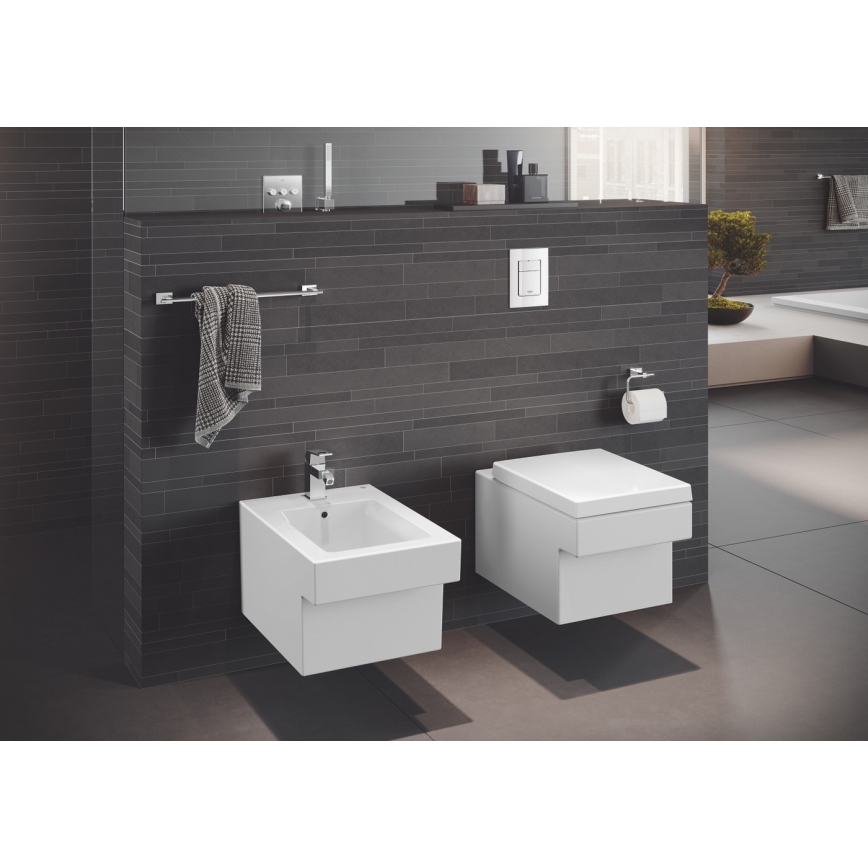GROHE 23138000 - Pipa za bide EUROCUBE sijajni krom
