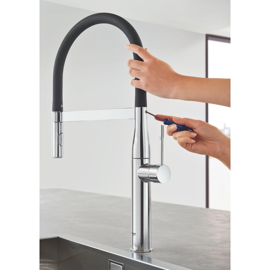 GROHE 30294000 - Kuhinjska armatura ESSENCE 530 mm sijajni krom