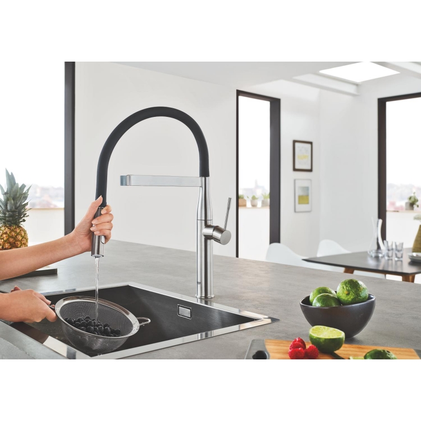 GROHE 30294DC0 - Kuhinjska armatura ESSENCE iz nerjavnega jekla
