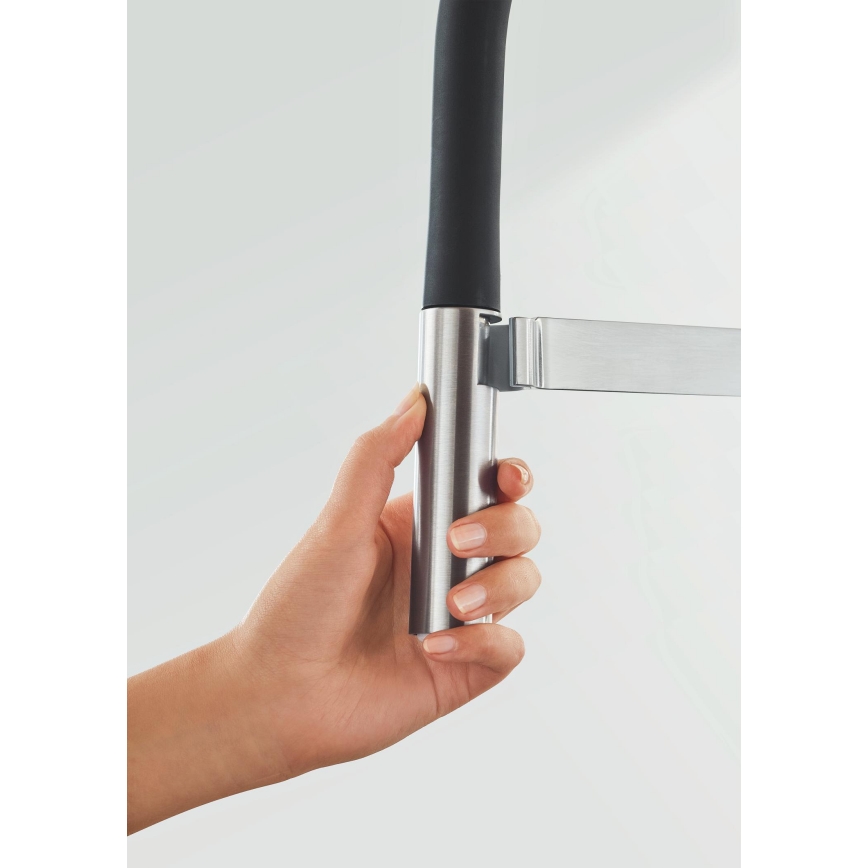 GROHE 30294DC0 - Kuhinjska armatura ESSENCE iz nerjavnega jekla