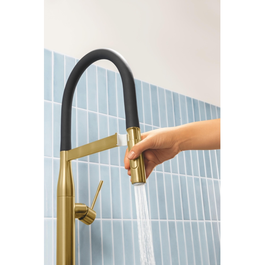 GROHE 30294GN0 - Kuhinjska armatura ESSENCE zlata
