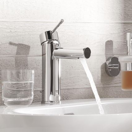 GROHE 32898001 - Umivalniška armatura ESSENCE DN 15, sijajni krom