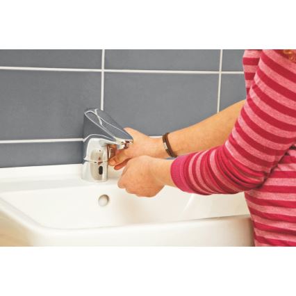 GROHE 36207001 - Elektronska pipa za umivalnik EUROPLUS E DN 15, krom visokega sijaja