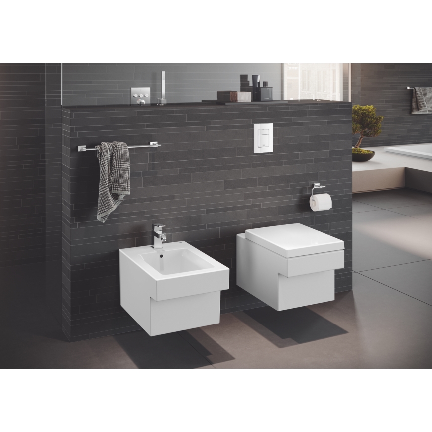 GROHE 37535000 - Tipka za splakovanje SKATE COSMOPOLITAN S 130 × 172 mm krom