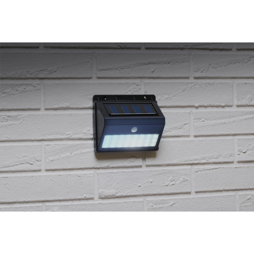 Grundig - LED sončna stenska svetilka s senzorjem LED/1,2V 600 mAh IP44