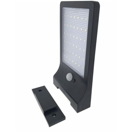 HÖFFTECH - LED solarna stenska svetilka s senzorjem gibanja in senzorjem za somrak LED/3,7V 2200 mAh IP44