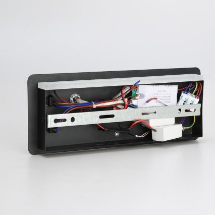 Immax 08288L - LED Stenski reflektor s polico, USB priključkom in brezžičnim polnjenjem Be PREPARE LED/3W/230V + LED/3W črna