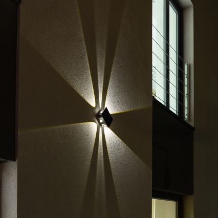 LED Solarna stenska svetilka s senzorjem LED/2W/5V IP54