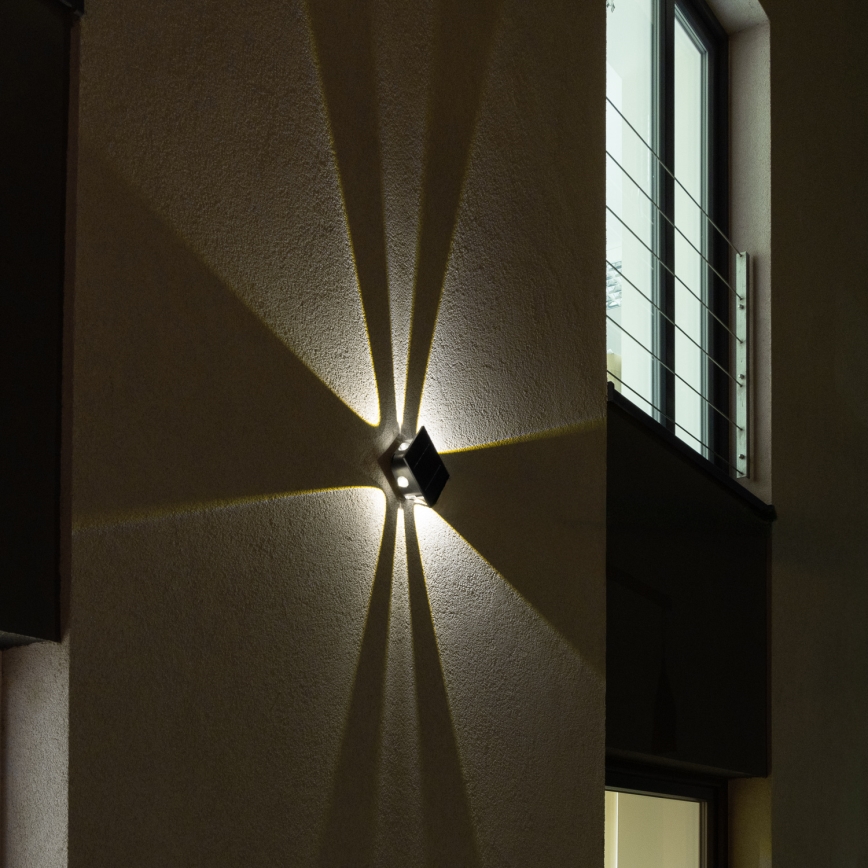LED Solarna stenska svetilka s senzorjem LED/2W/5V IP54