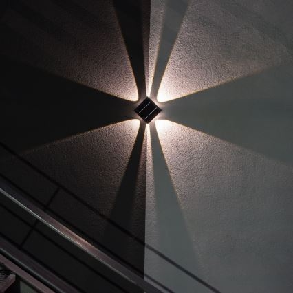 LED Solarna stenska svetilka s senzorjem LED/2W/5V IP54