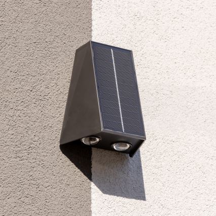 LED Solarna stenska svetilka s senzorjem LED/2W/5V IP54