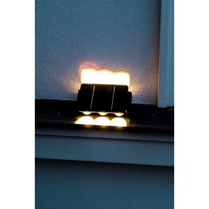 LED Solarna stenska svetilka s senzorjem LED/2W/5V IP54 1300 mAh