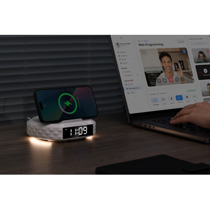 Budilka z LCD zaslonom in brezžično Qi polnilno postajo 27W/9V 220 mAh bela