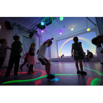 Immax NEO 07794CDO - Komplet 3x zatemnjevalnih LED žarnic RGB+CCT E27/14W/230V 2700K-6500K Tuya Wi-Fi + daljinski upravljalnik