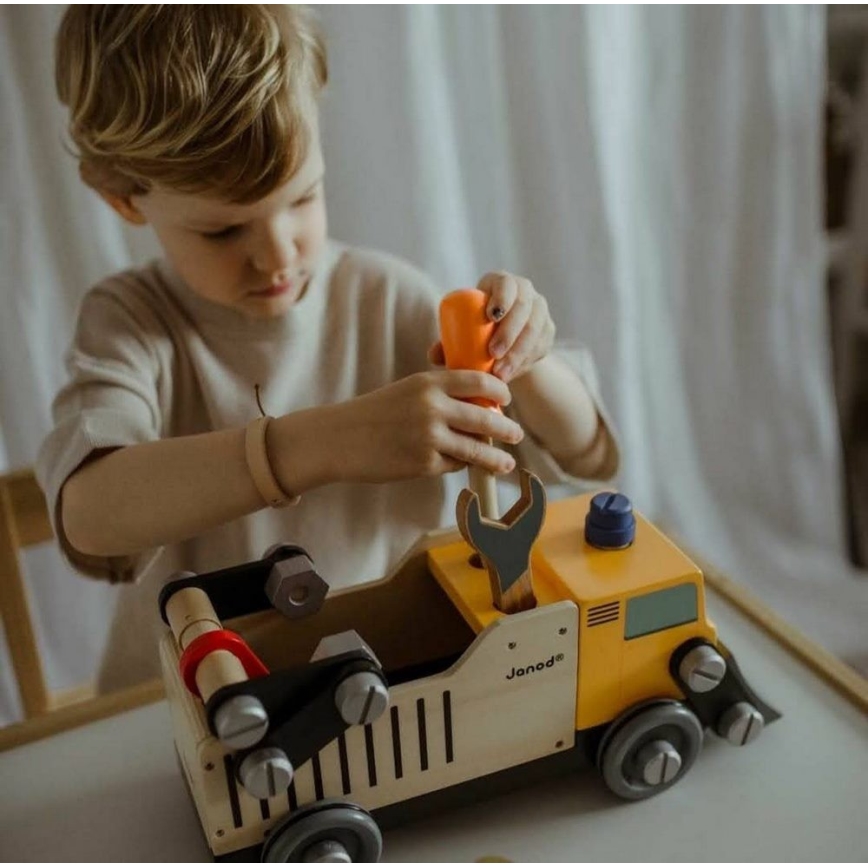 Janod - Leseni gradbeni set BRICOKIDS tovornjak