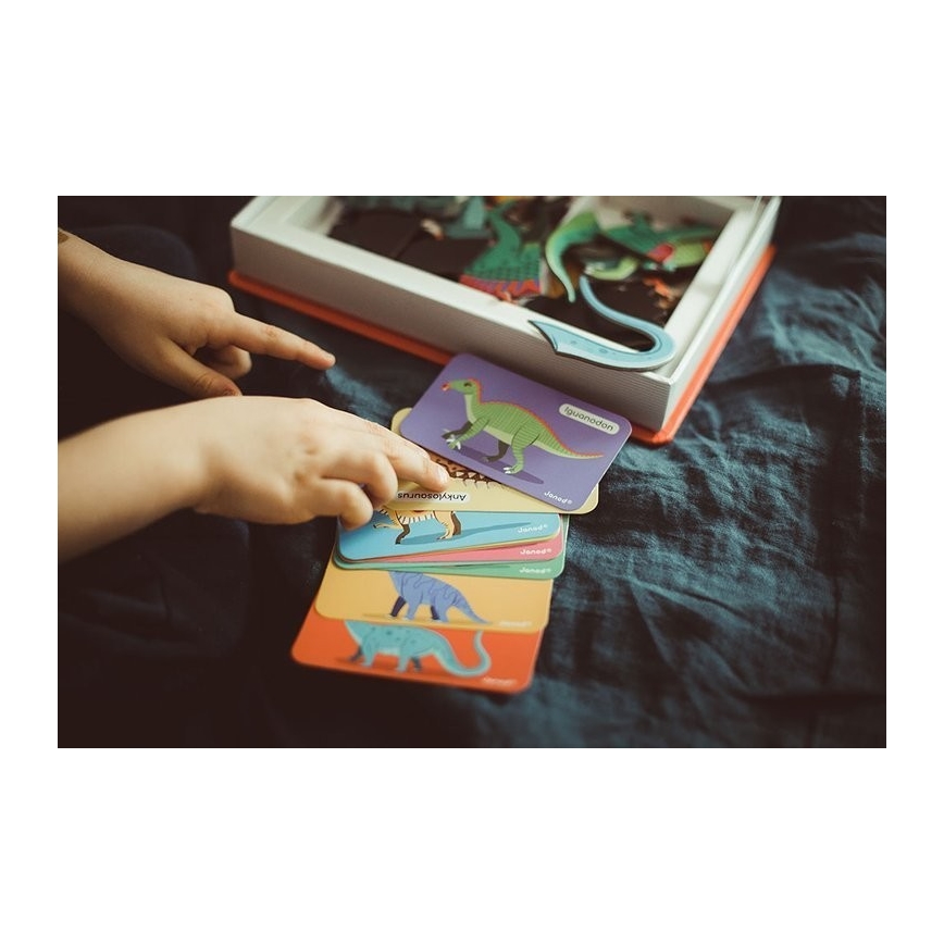 Janod - Magnetni interaktivni set MAGNETIBOOK dinozavri