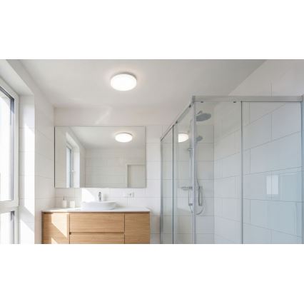 LED stropna svetilka z senzorjem gibanja in mraka VARSO LED/22/30W/230V 3000/4000/6500K, premer 33 cm, IP54