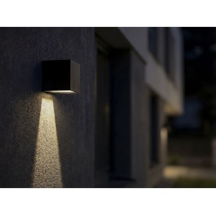 LED sončna stenska svetilka REKA s senzorjem LED/6W/3,7V 1800 mAh 3000/4000/6500K IP65 črna
