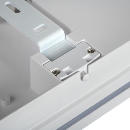 LED Zunanja stropna svetilka s senzorjem gibanja BENO LED/12/18W/230V 3000/3500/4000K IP65 bela kvadraten